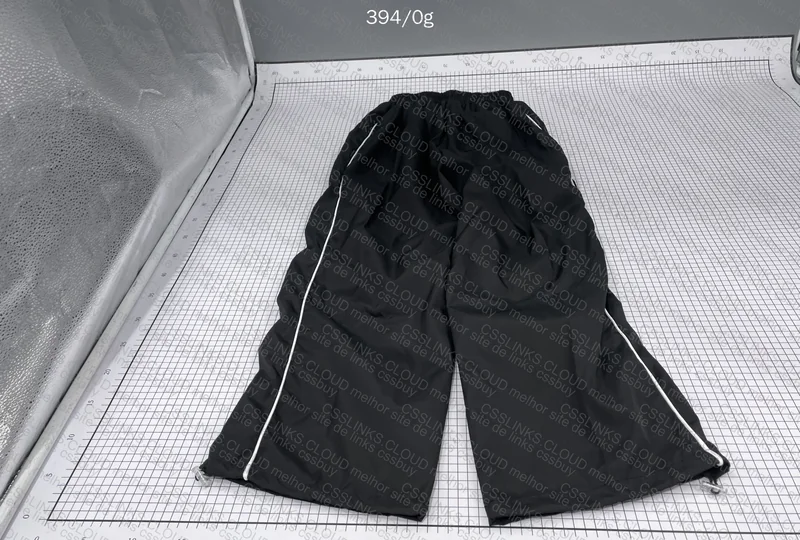 Baggy Pants 4