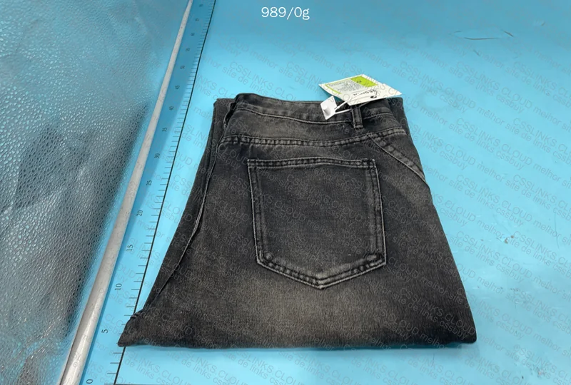 Baggy Pants 3