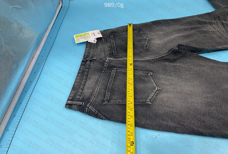 Baggy Pants 9