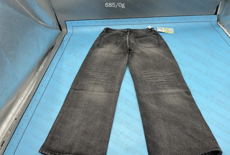 Baggy Pants 4