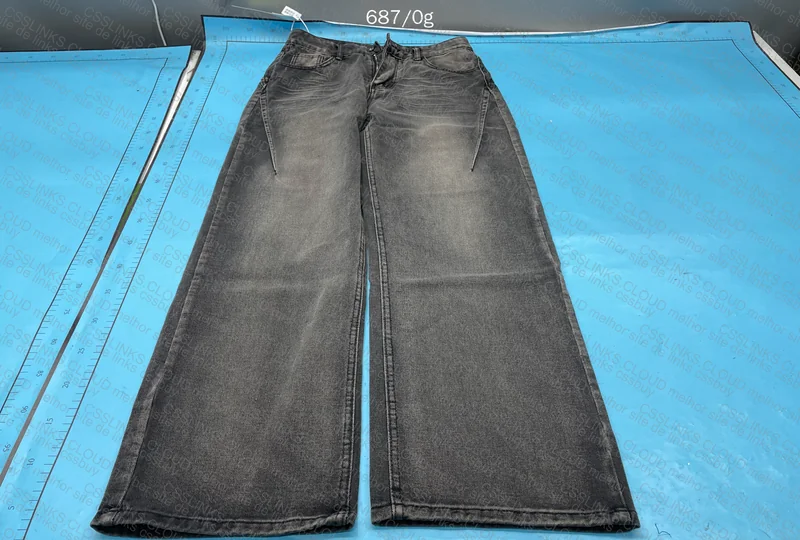 Baggy Pants 3