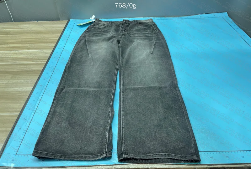 Baggy Pants 3