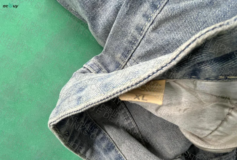 Baggy Pants? 4