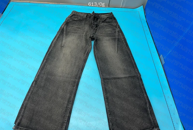 Baggy Pants 4