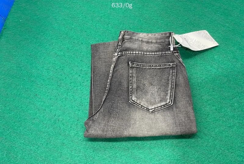Baggy Pants 3