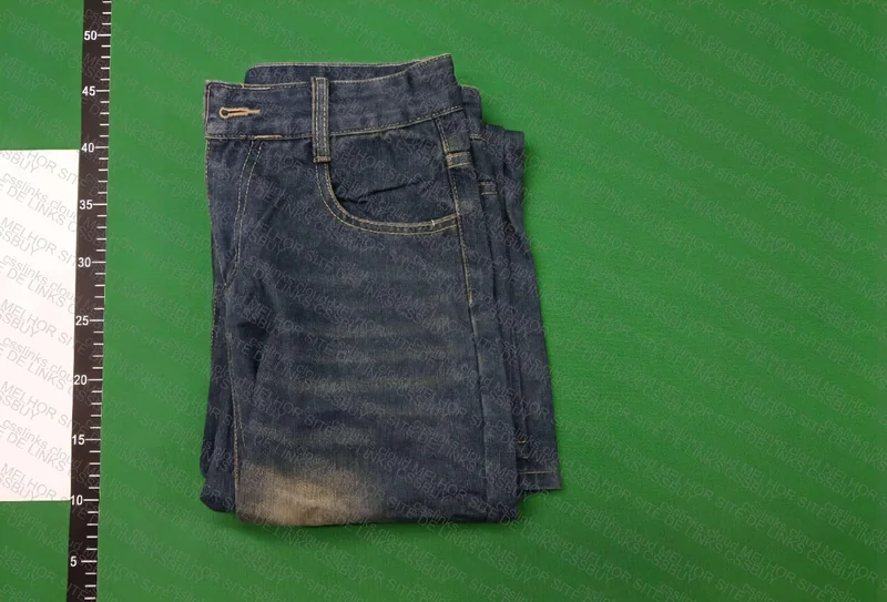 Blue Vintage Baggy Pants with Measurements 3