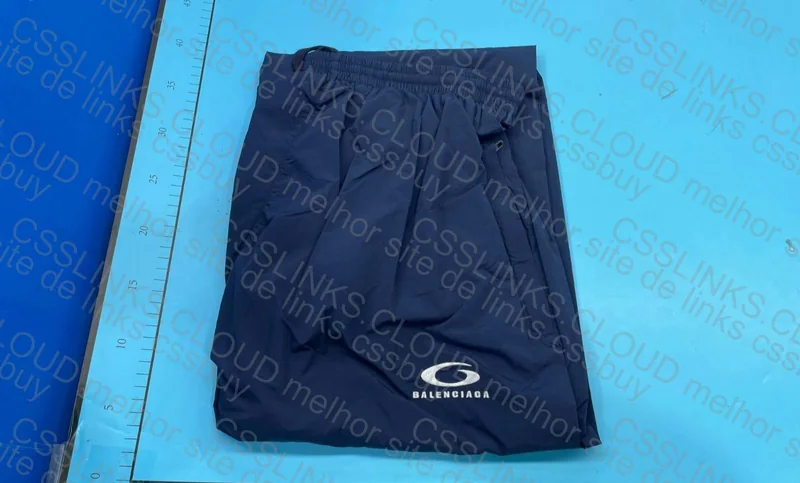 Balenciaga Baggy Pants Loops 3