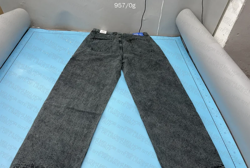 Big Boy Baggy Pants (with Measurements) 3