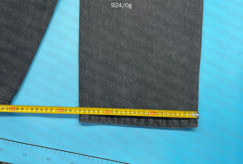 Carhartt Taurus Baggy Pants (with Measurements) 2