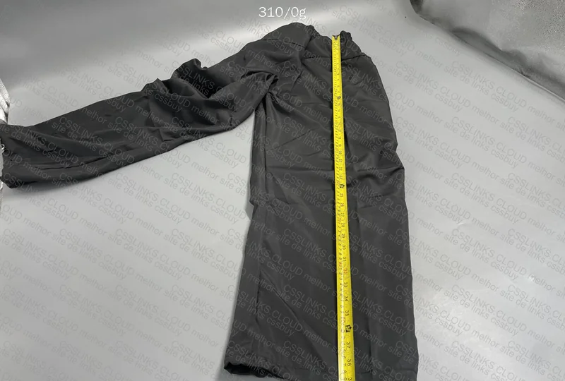Generic Baggy Pants 4