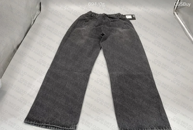 Baggy Jeans 4