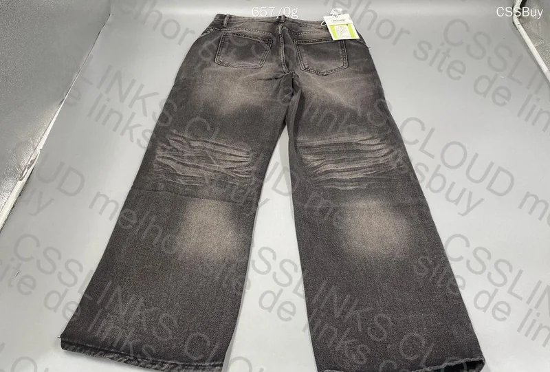 Baggy Jeans