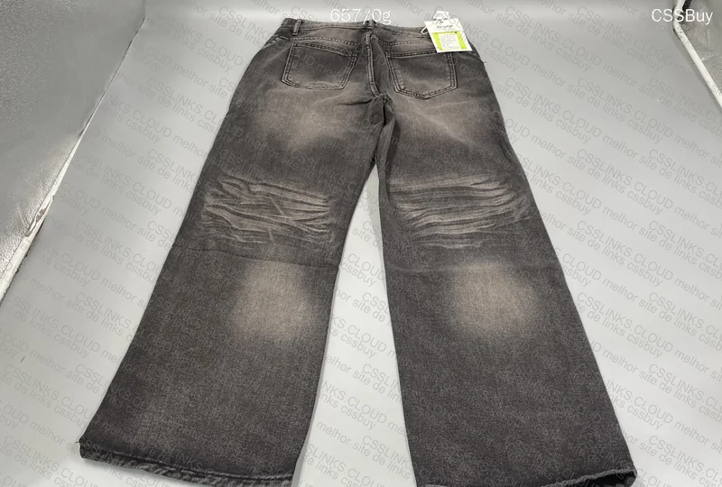 Baggy Jeans 3