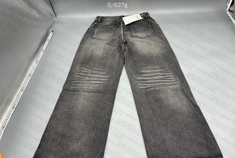 Baggy Jeans 3