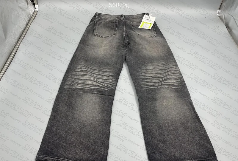 Baggy Jeans 3