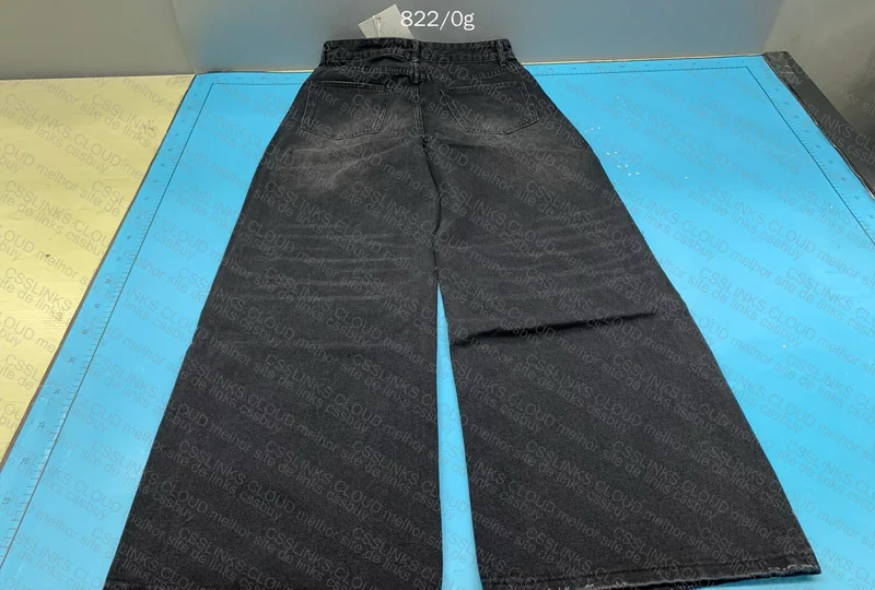 Baggy Jeans 4