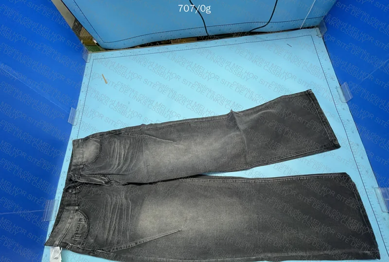 Baggy Jeans 4
