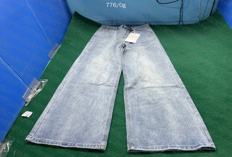 Blue Baggy Jeans 3