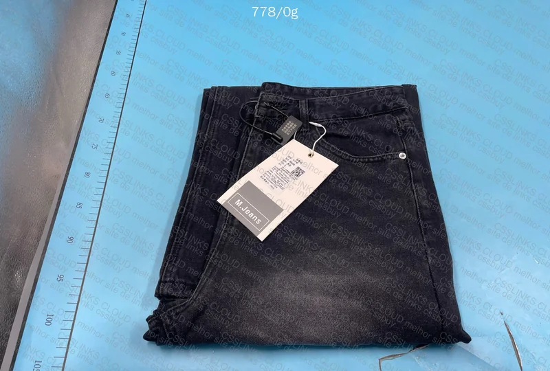 Dark Baggy Jeans