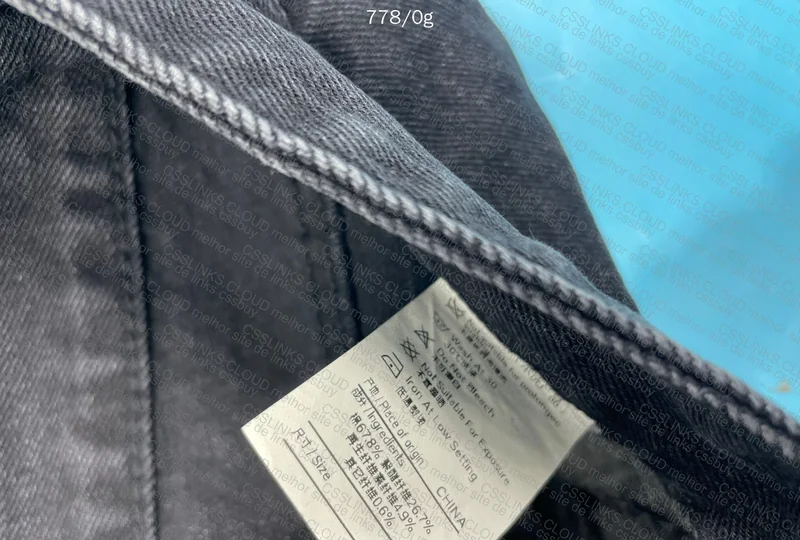 Dark Baggy Jeans 2