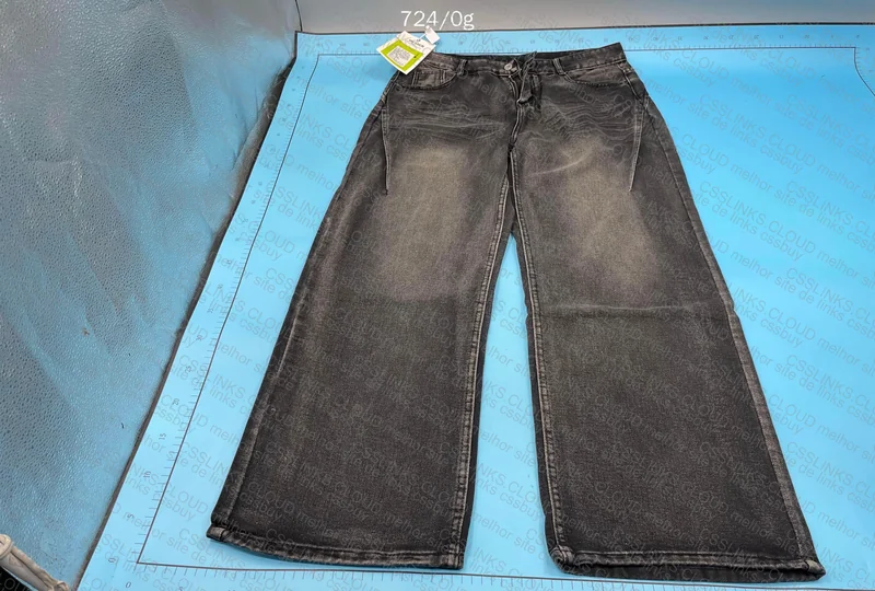 Black Baggy Jeans