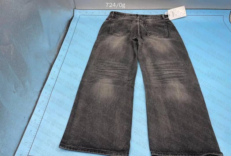 Black Baggy Jeans 2