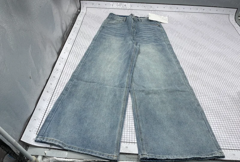 Baggy/Wide Leg Jeans 5