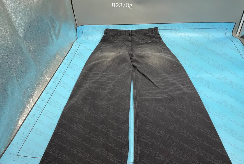 Black Baggy Jeans