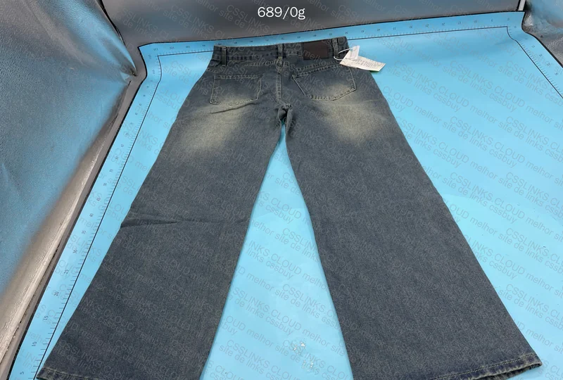 Baggy Jeans (Measurements) 4