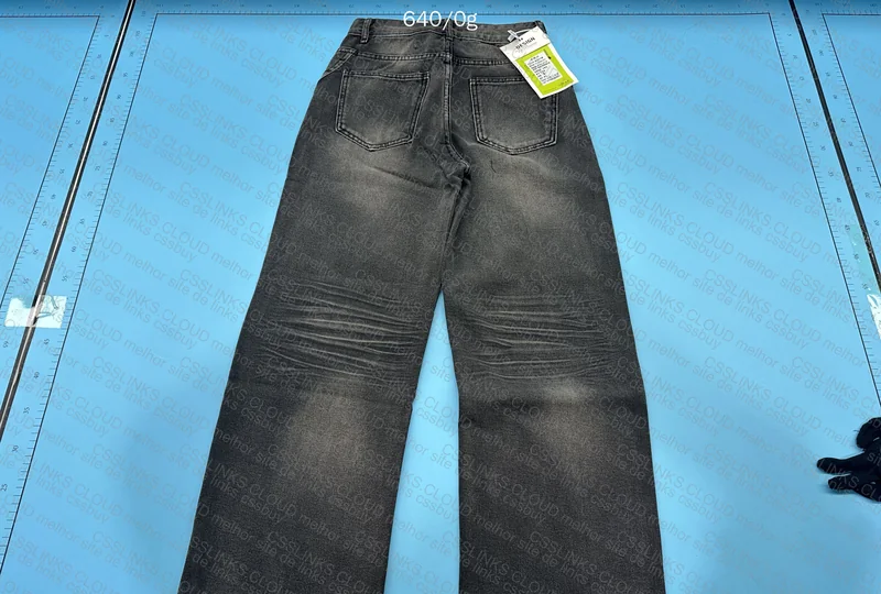 Black Baggy Jeans 2