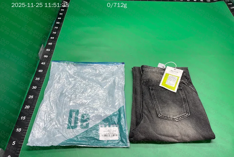 Black Baggy Pants (with measurements)