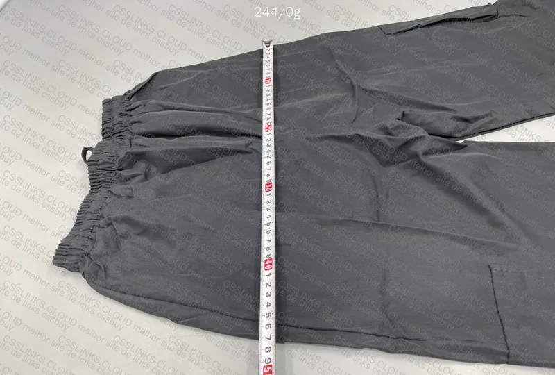 Cargo Pants 25￥ with Measurements