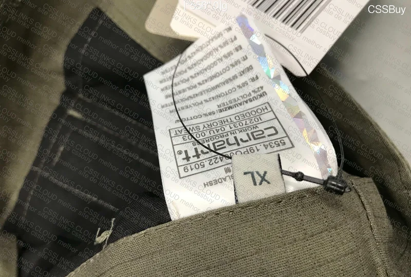 Carhartt Cargo Pants 2
