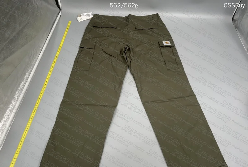 Carhartt Cargo Pants 2