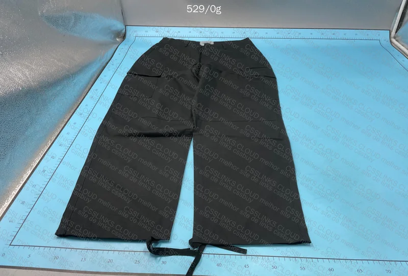 Carhartt Cargo Pants 2