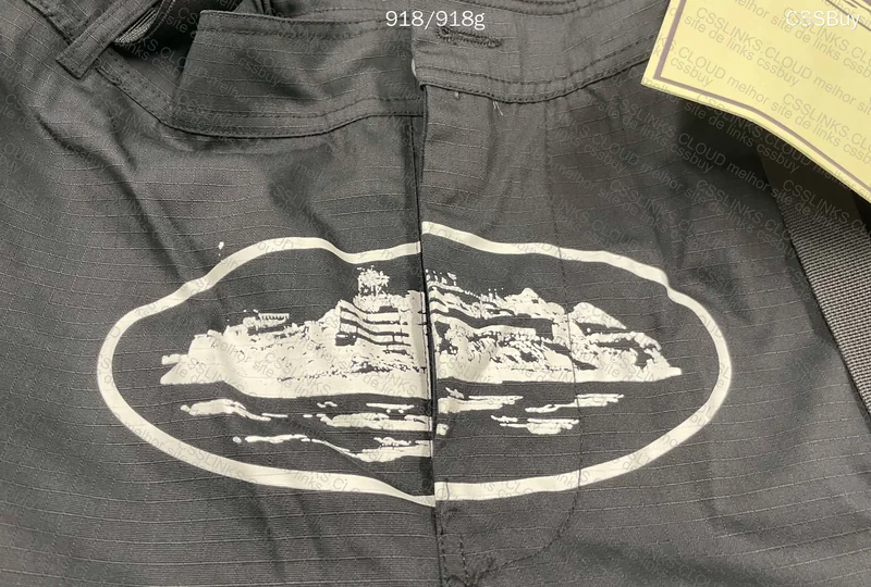 Corteiz Cargo Pants 2