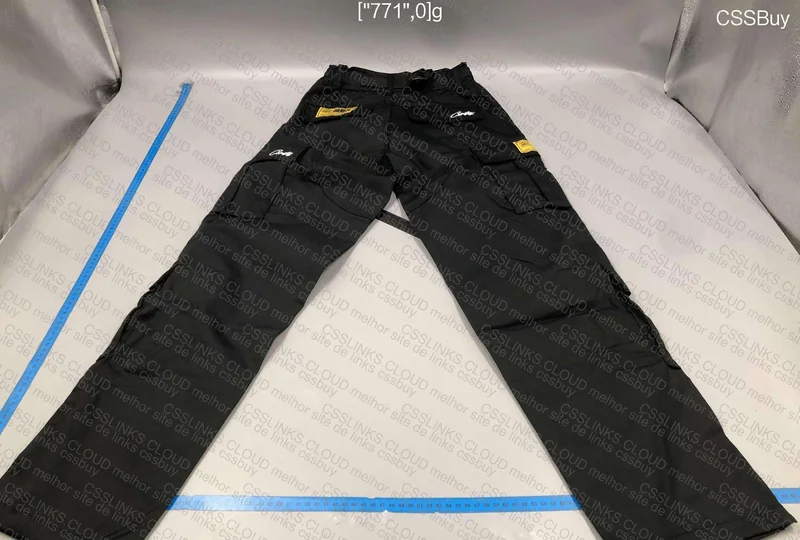 Corteiz Cargo Pants 6