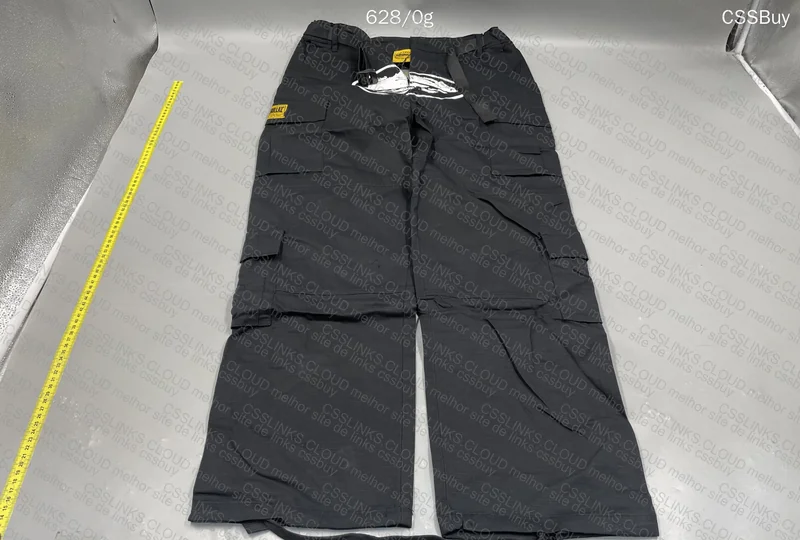 Corteiz Cargo Pants 2