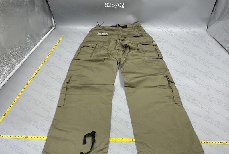 Corteiz Cargo Pants 6