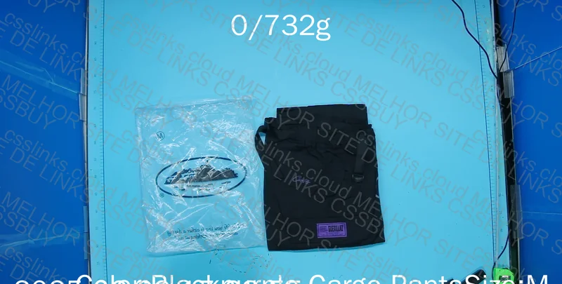 Corteiz Cargo Pants 2