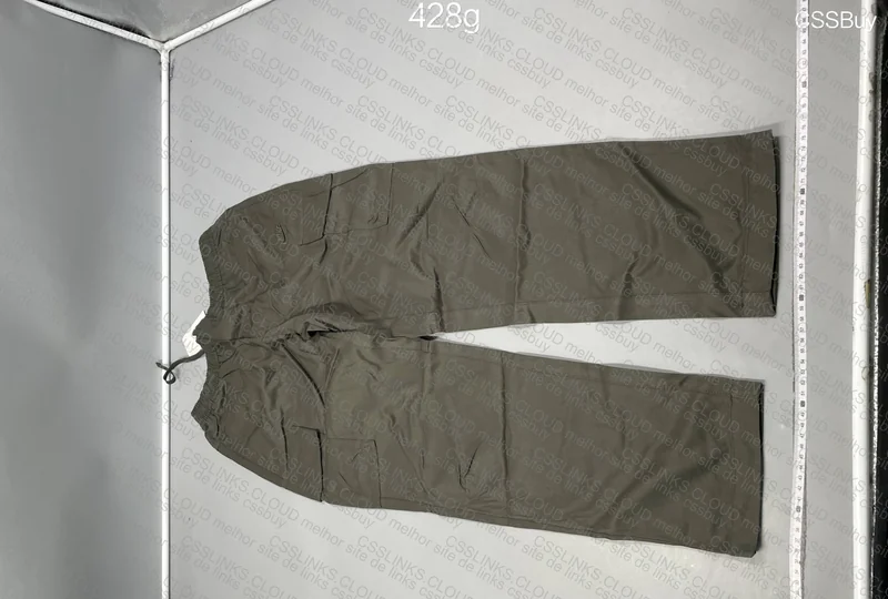 Nike Cargo Pants 2