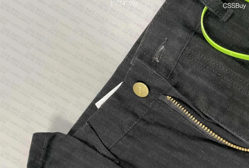 Carhartt Cargo Pants 4