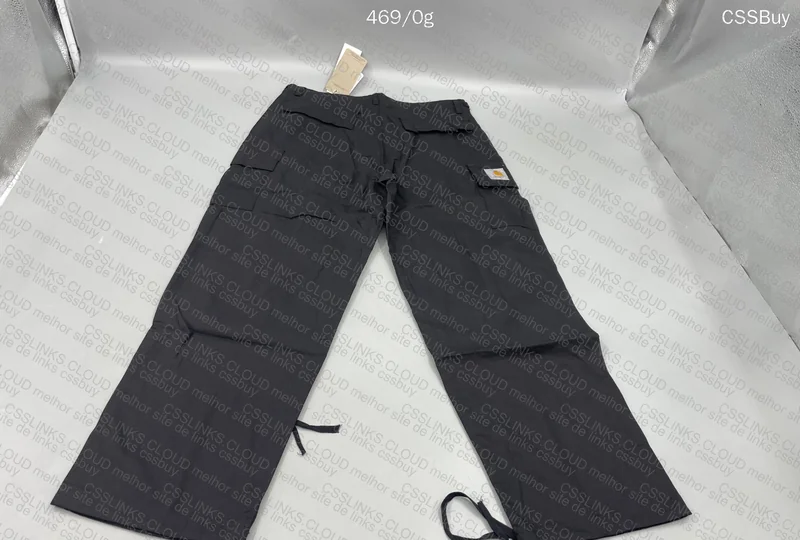 Carhartt Cargo Pants 4