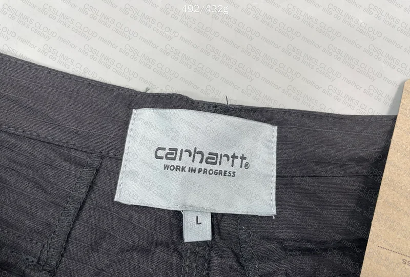 Carhartt Cargo Pants 2