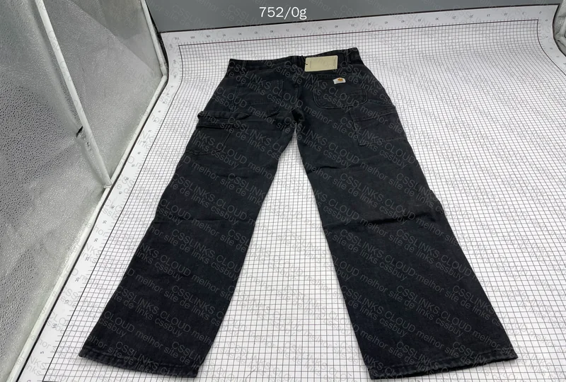Carhartt Cargo Pants 2