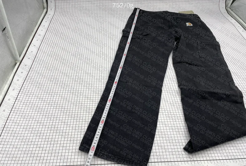 Carhartt Cargo Pants 4