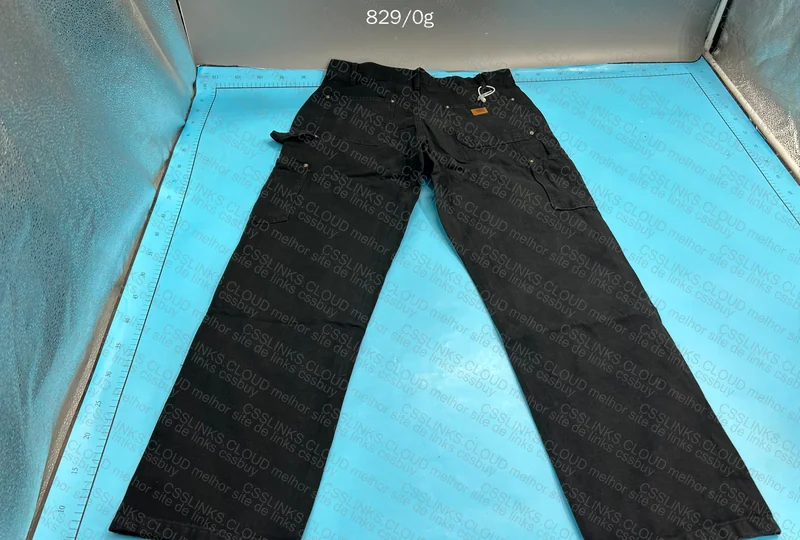 Carhartt Cargo Pants 4