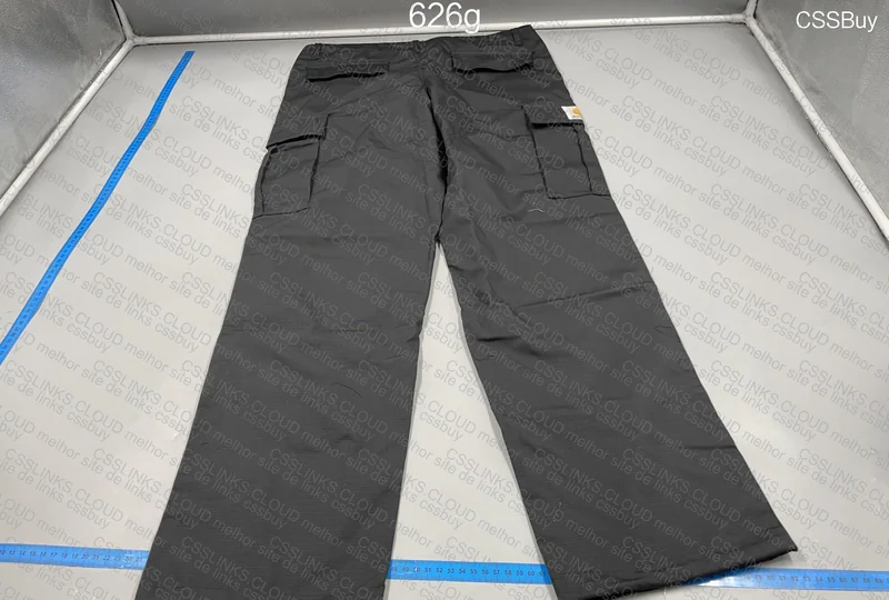 Carhartt Cargo Pants 4