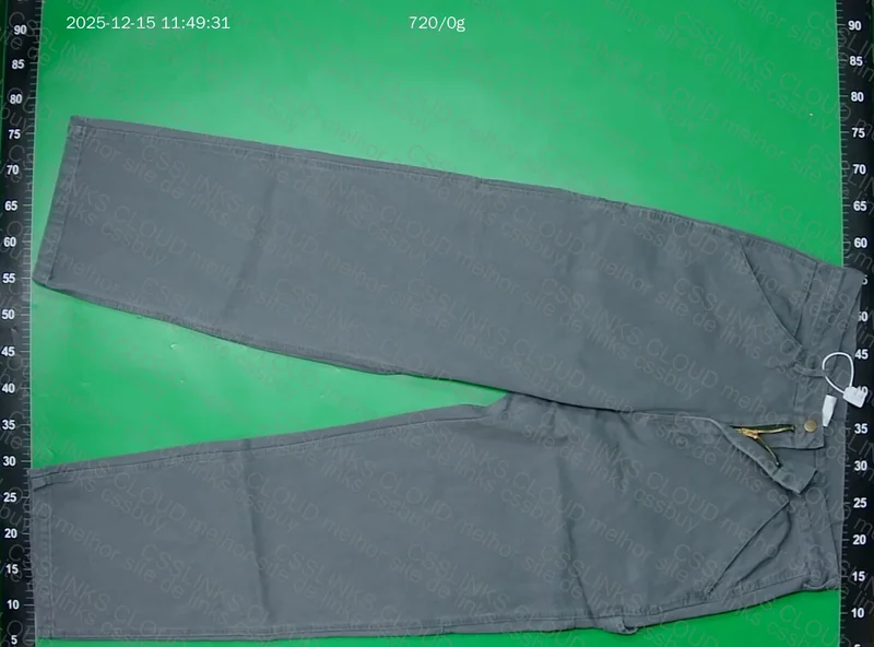 Carhartt Pants (with Measurements) 9