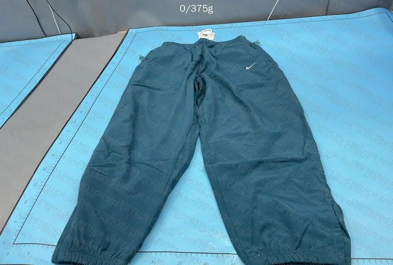 Windbreaker Pants 2